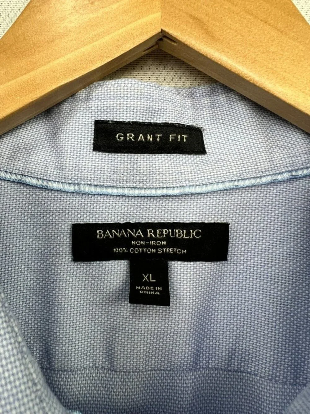 Banana Republic Men Grant Fit Button Up Dress Shirt Long Sleeve Sz XL Light Blue